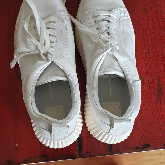 Dolce Vita White Athletic Shoes with Textured Sole - Picture 2 of 5